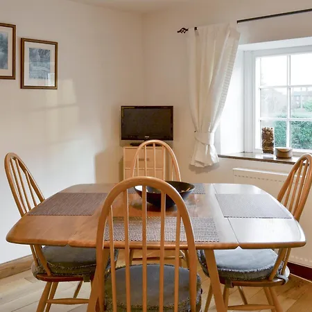 Holiday home Daisy *